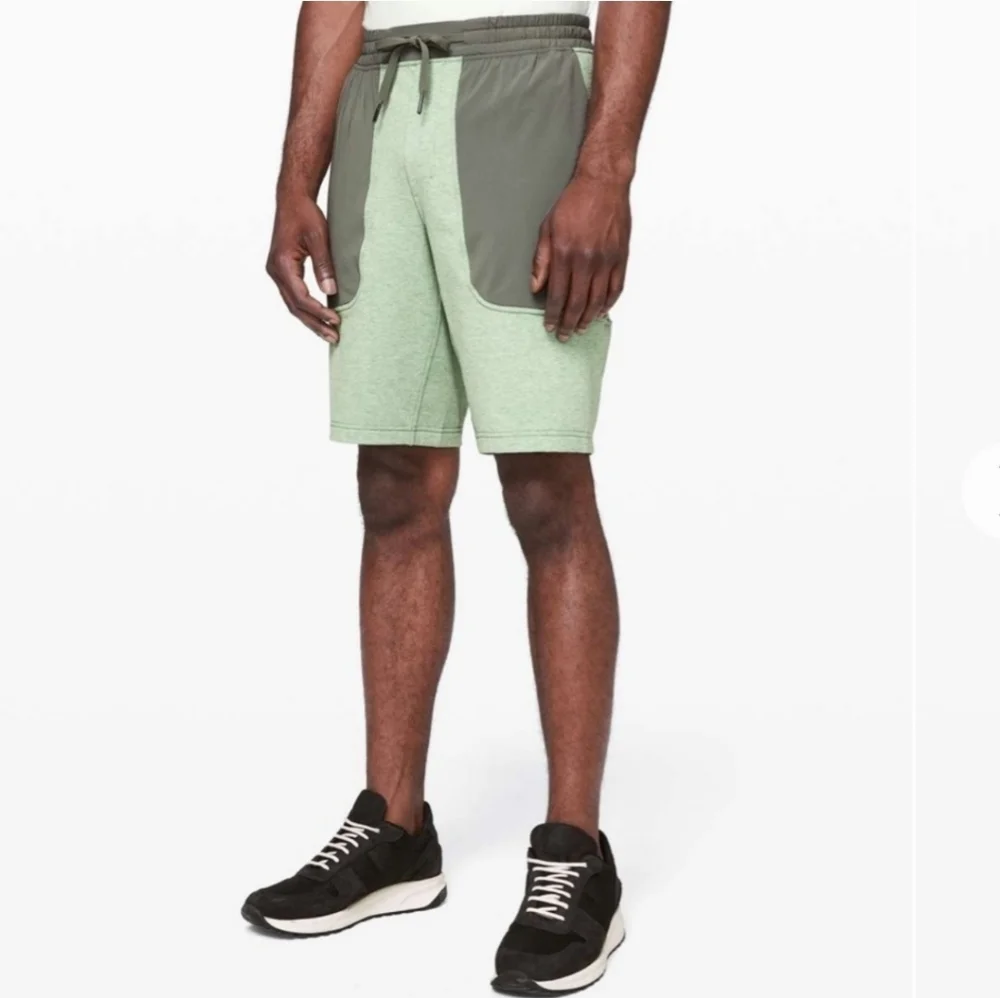 Lululemon City Commute Short *True Heather 9